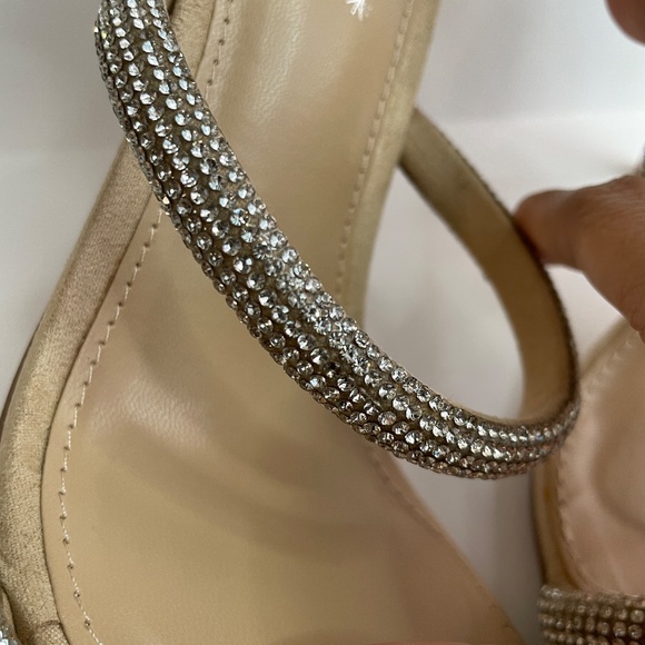 Shoedazzle Womens Open Toe Silver and Nude Heels Size 8.5 Jewel Sparkle Stringy - Picture 10 of 14